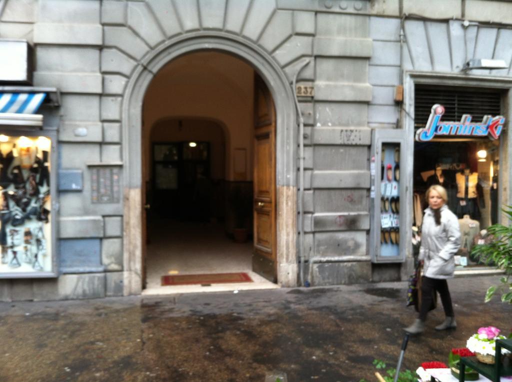 Giulio Cesare Imperatore Roma Exterior foto